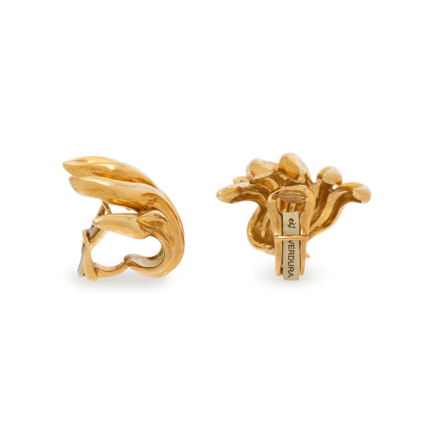 VERDURA, YELLOW GOLD 'TENDRIL FLAME' EARRINGS