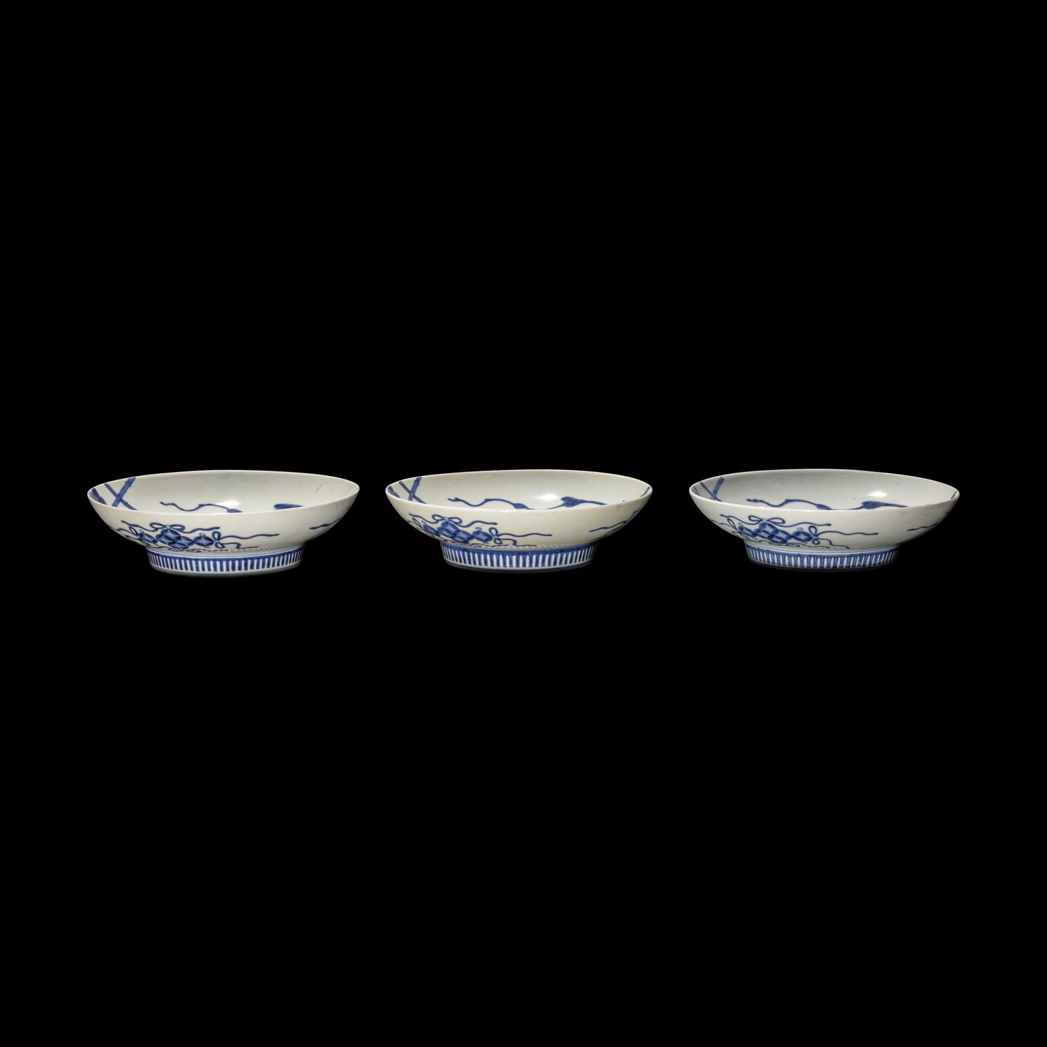 Seven Japanese Nabeshima Style Porcelain Plates, Edo Period