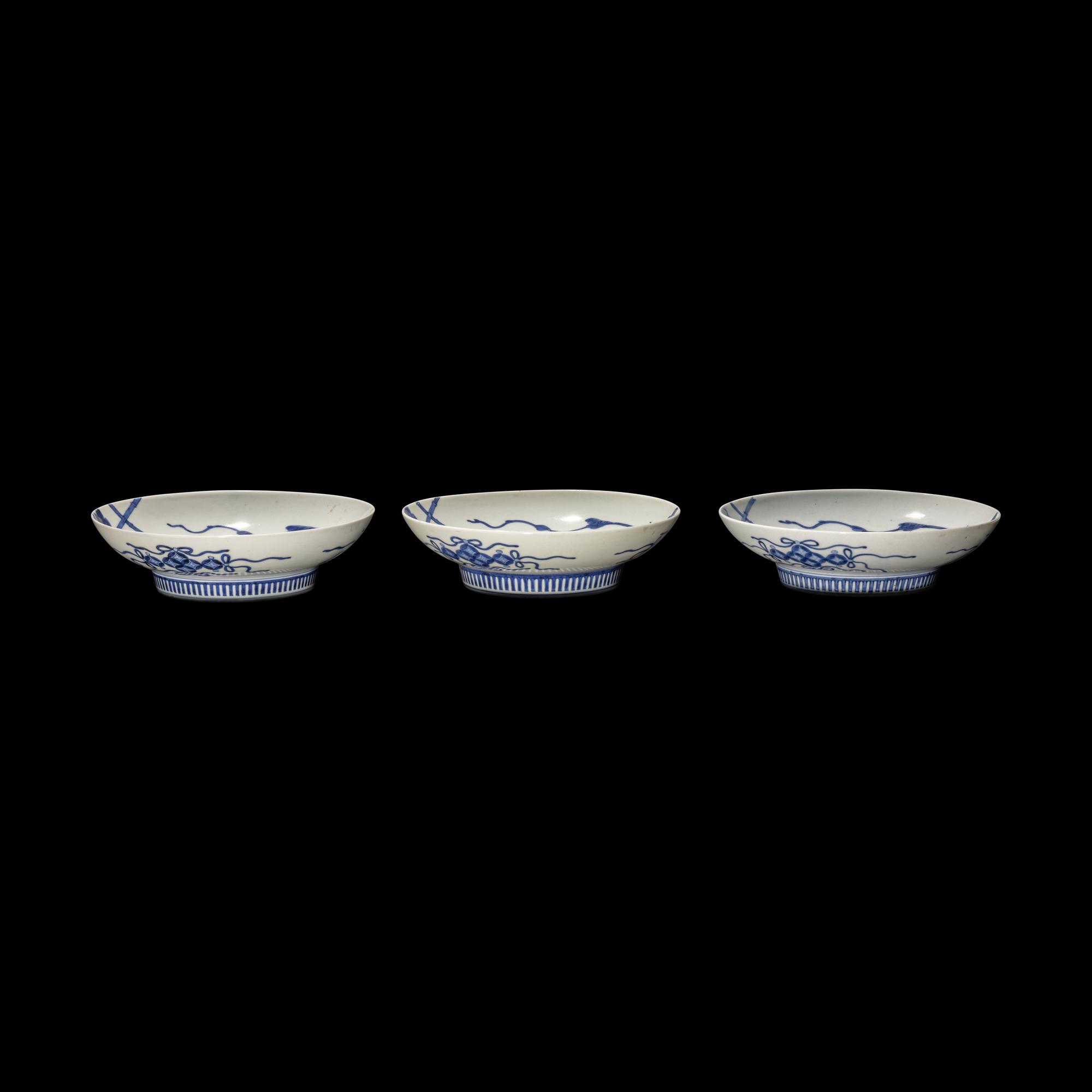 Seven Japanese Nabeshima Style Porcelain Plates, Edo Period