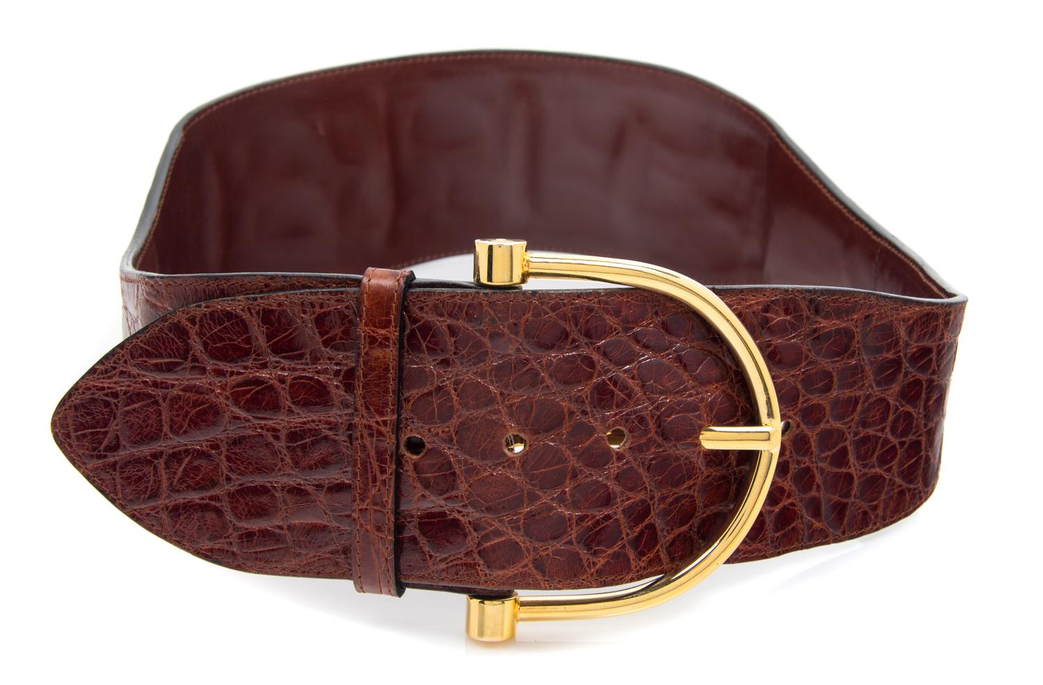 A Bottega Veneta Brown Leather Belt, Size S, 31" x 3".