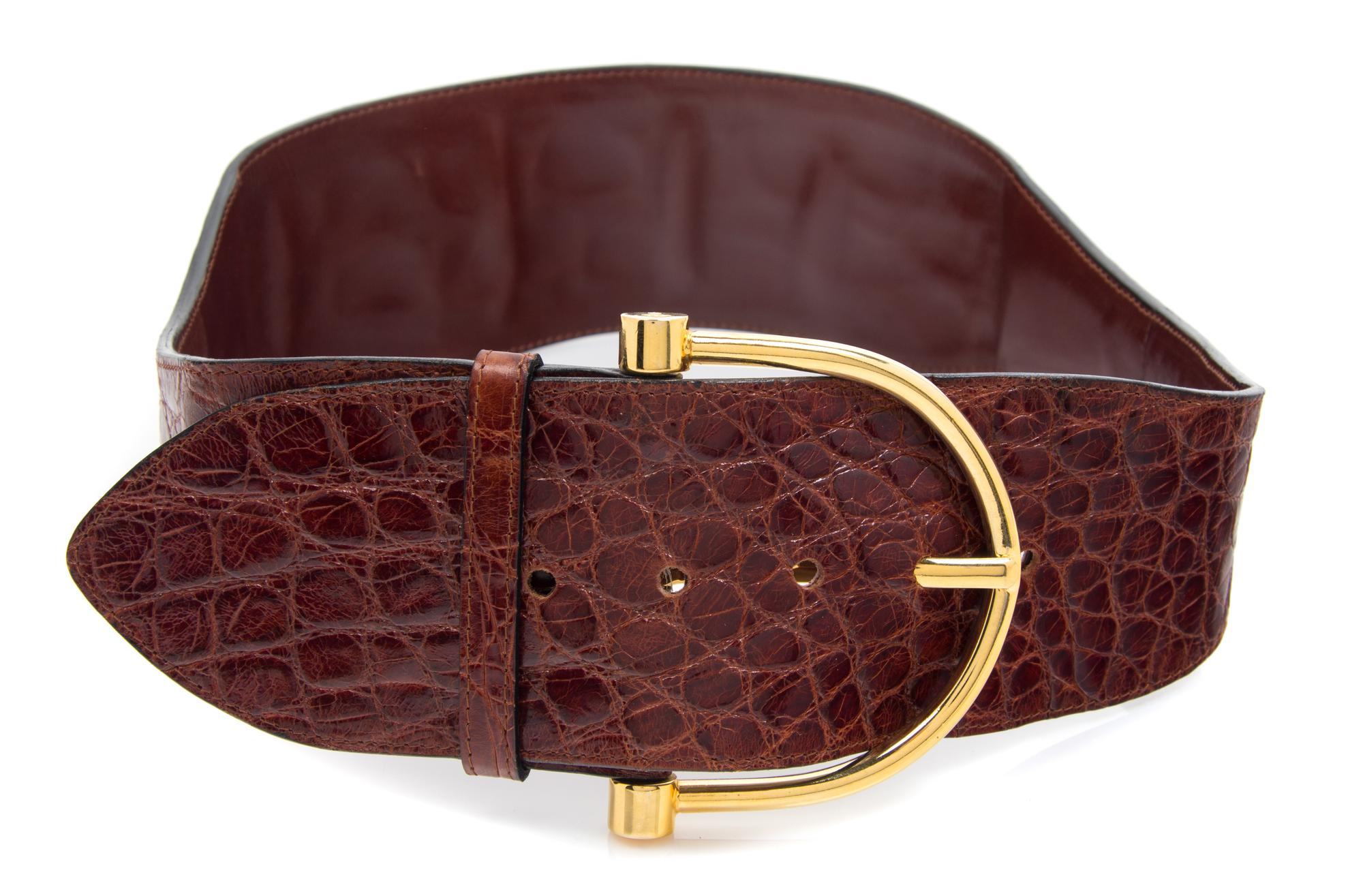 A Bottega Veneta Brown Leather Belt, Size S, 31" x 3".