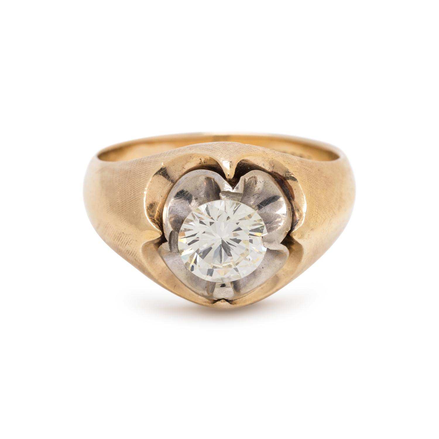 DIAMOND RING