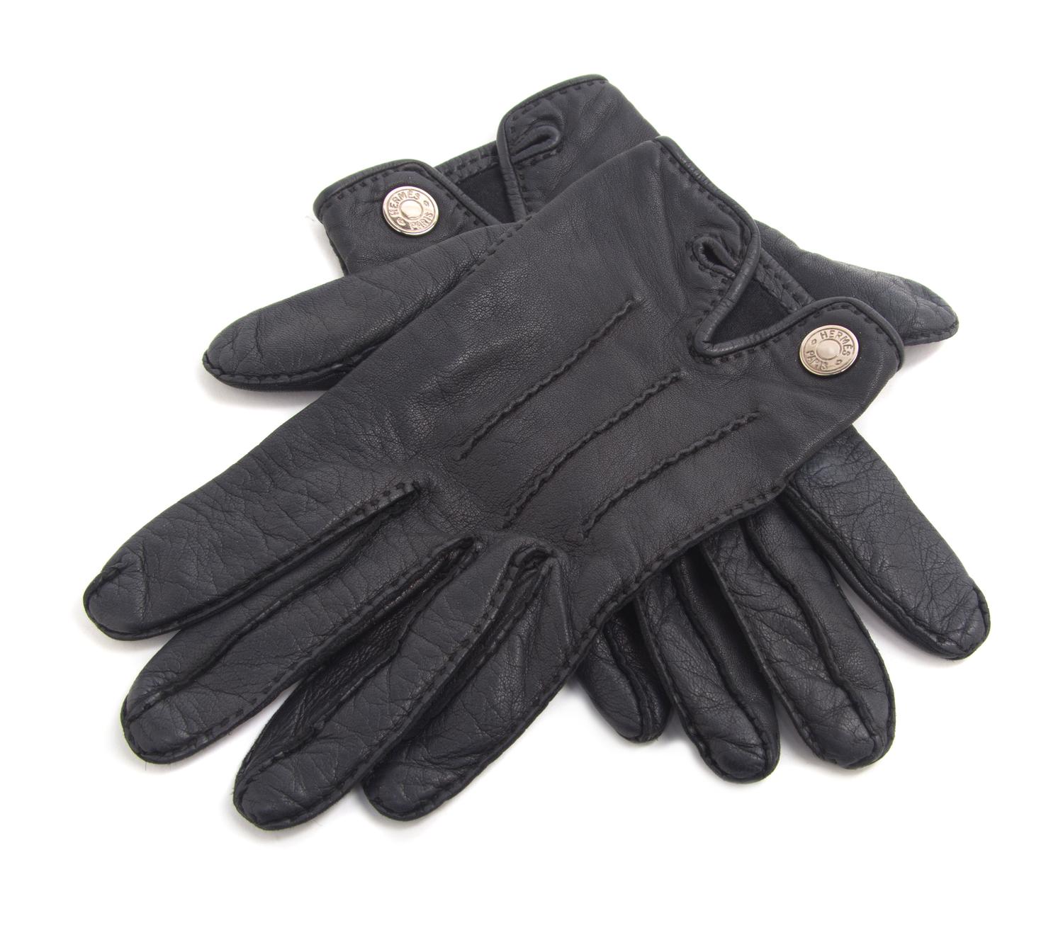 A Pair of Hermes Black Leather Nervures Droites Gloves, Size 7.