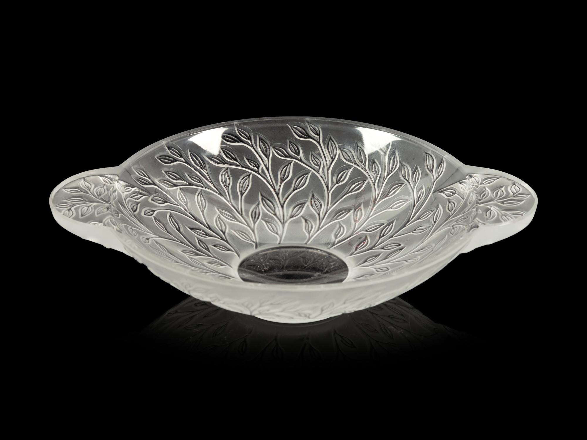 A Lalique Chevrefeuille Vide Poche
