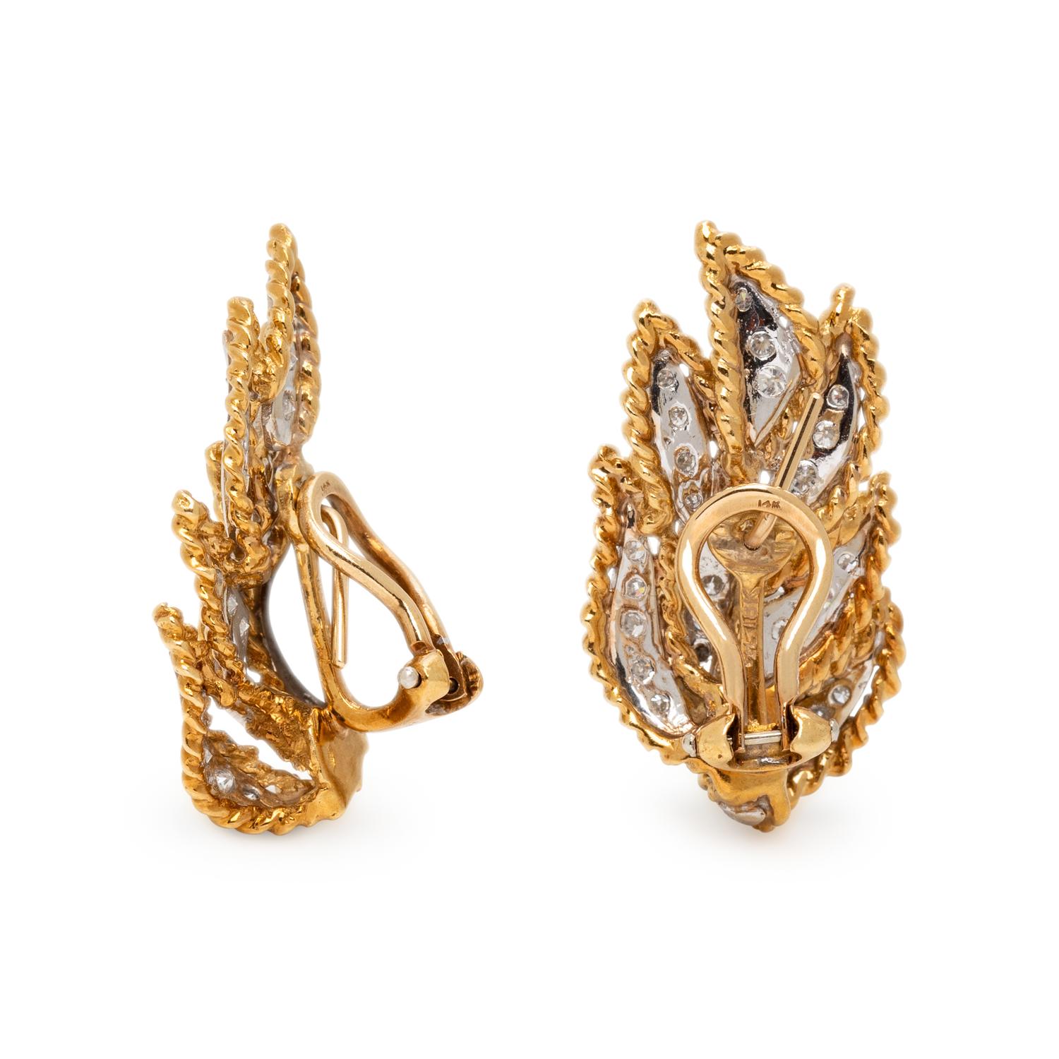 BICOLOR GOLD AND DIAMOND EARRINGS