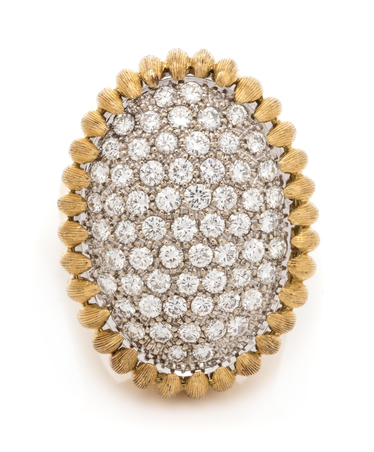 An 18 Karat Bicolor Gold and Diamond Ring, Italian, 15.70 dwts.