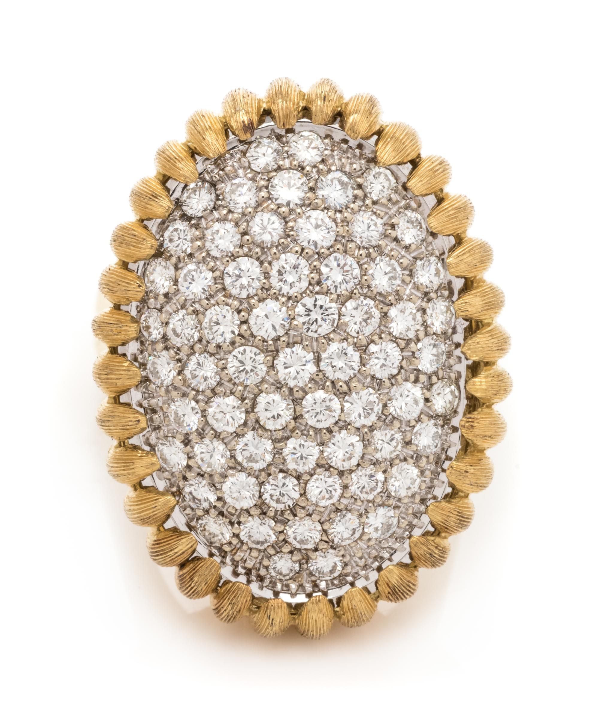 An 18 Karat Bicolor Gold and Diamond Ring, Italian, 15.70 dwts.