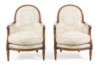 A Pair of Louis XVI Style Oak Bergeres Height 36 1/2 inches. — 20TH CENTURY