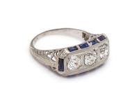DIAMOND AND SAPPHIRE RING