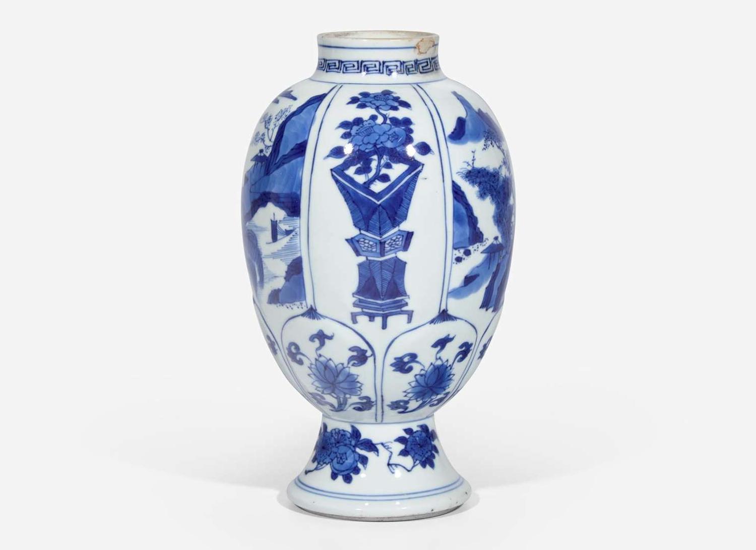 A Chinese blue and white ovoid footed jar, Kangxi period 青花橄欖瓶 清 康熙