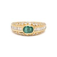 EMERALD AND DIAMOND RING