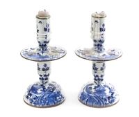 A Pair of Chinese Export Blue and White Porcelain Convertible Candlesticks Height 10 1/4 inches. — 19TH CENTURY