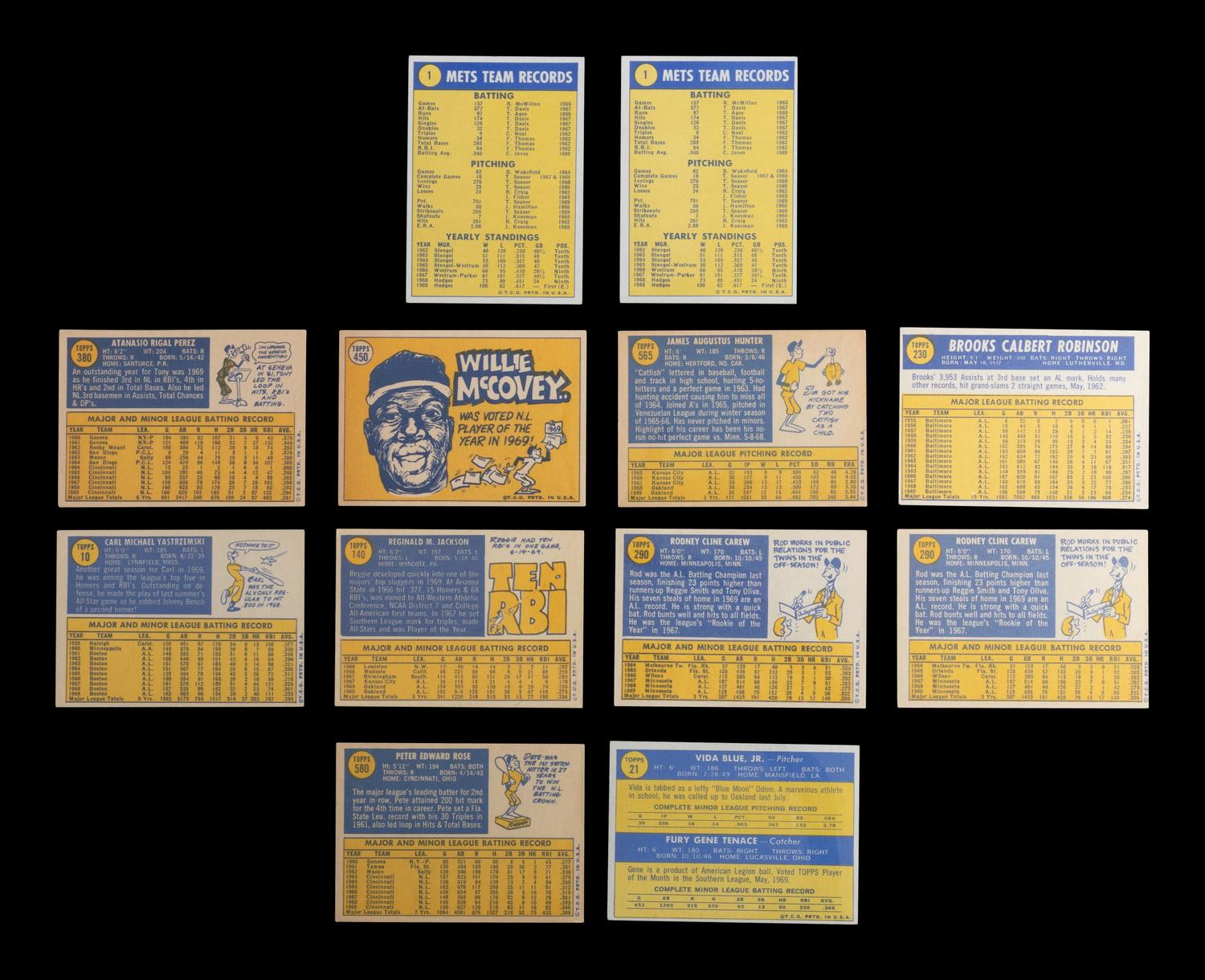 A Group of 12 1970 Topps Baseball Cards Featuring Multiple Hall of Famers and Notables (Including Pete Rose and Reggie Jackson)