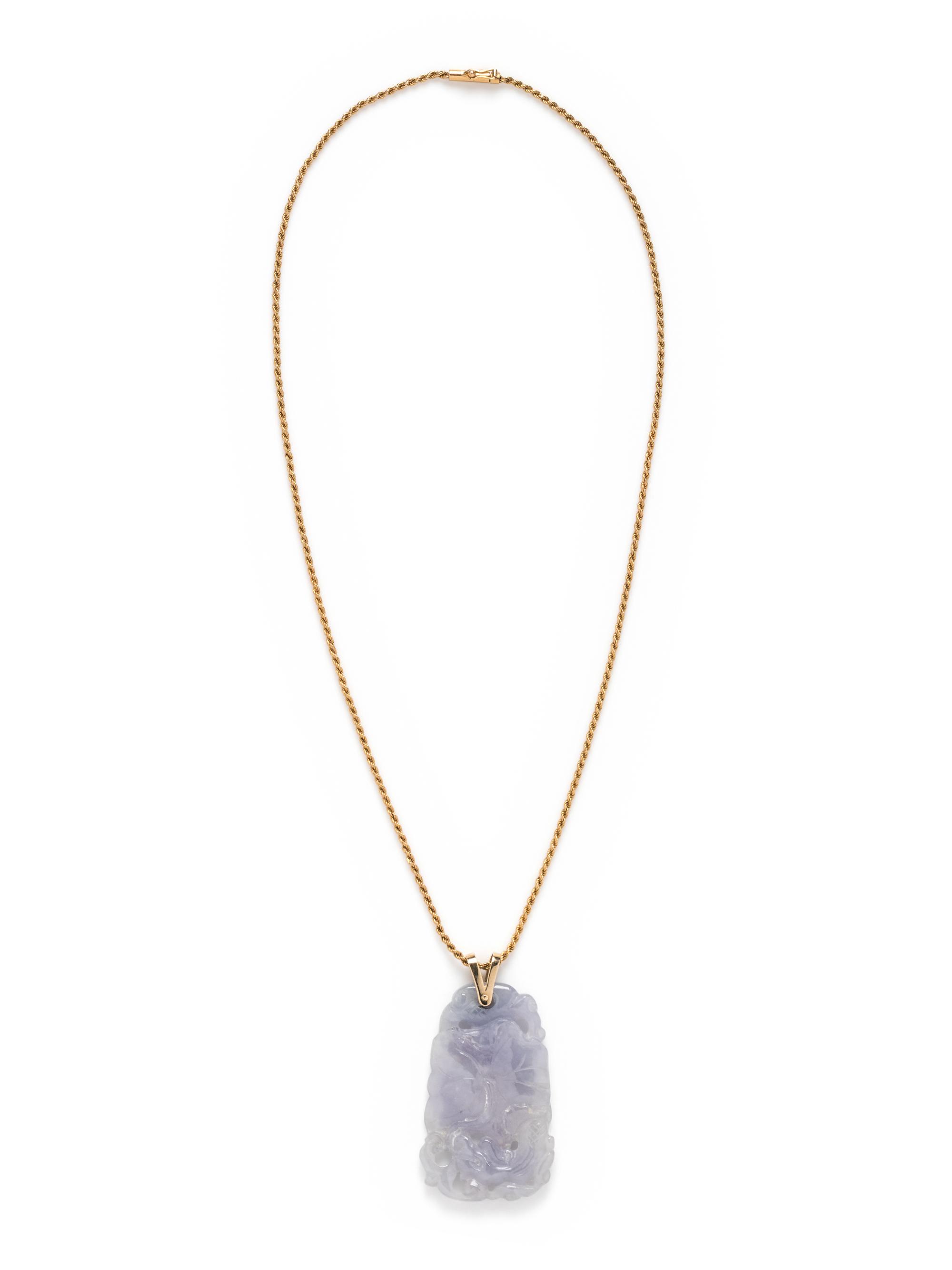 YELLOW GOLD AND LAVENDER JADE PENDANT/NECKLACE