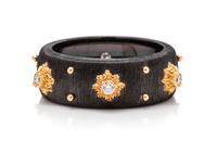 A Bicolor Gold and Diamond 'Macri Eternelle' Ring, Buccellati, 6.20 dwts.