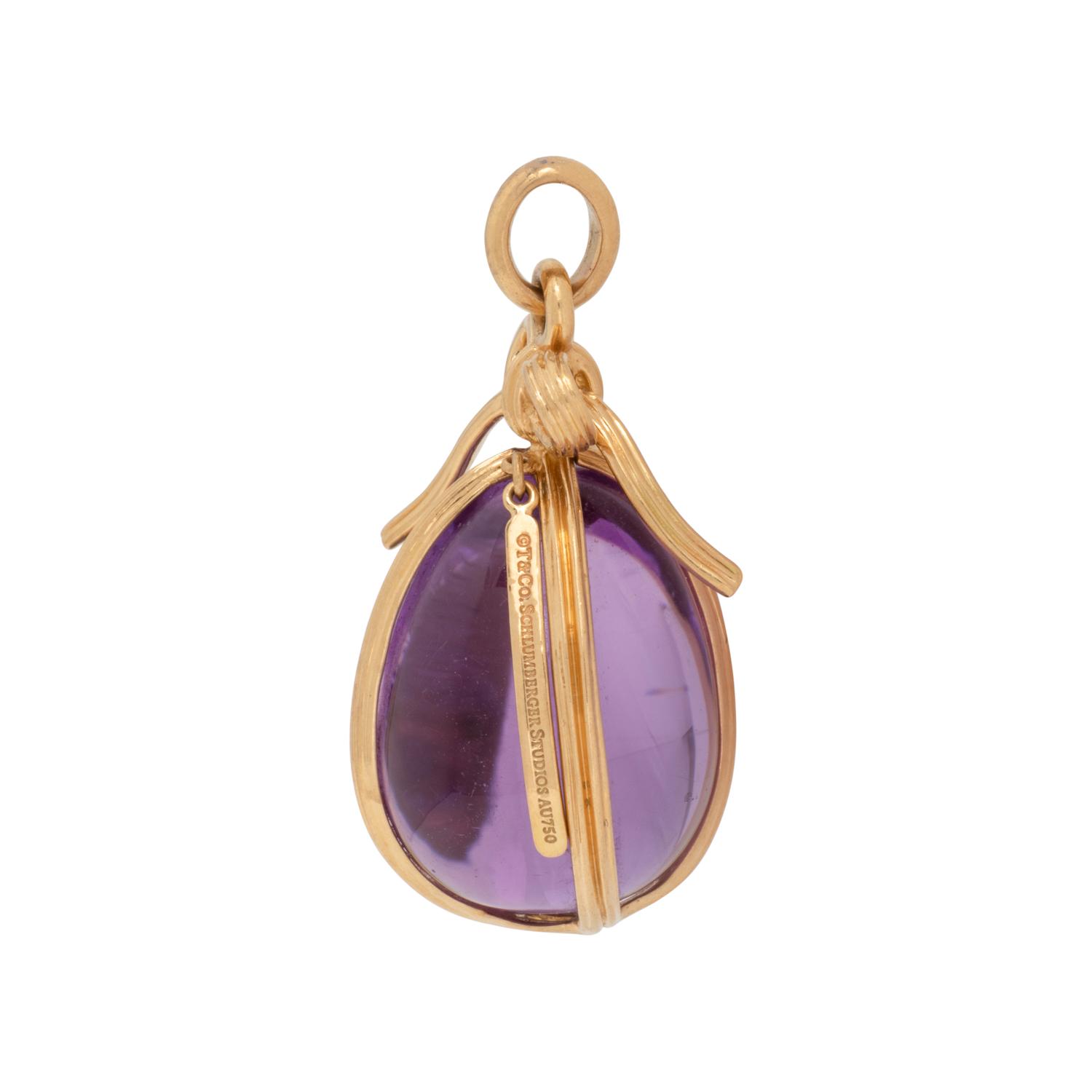 TIFFANY & CO., SCHLUMBERGER, YELLOW GOLD AND AMETHYST EGG PENDANT