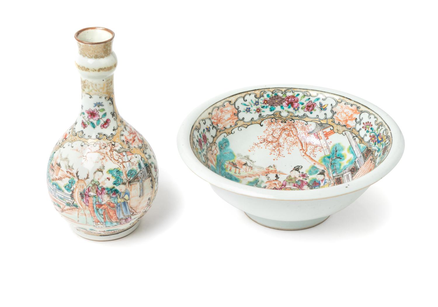 A Chinese Export Porcelain Bottle and Basin