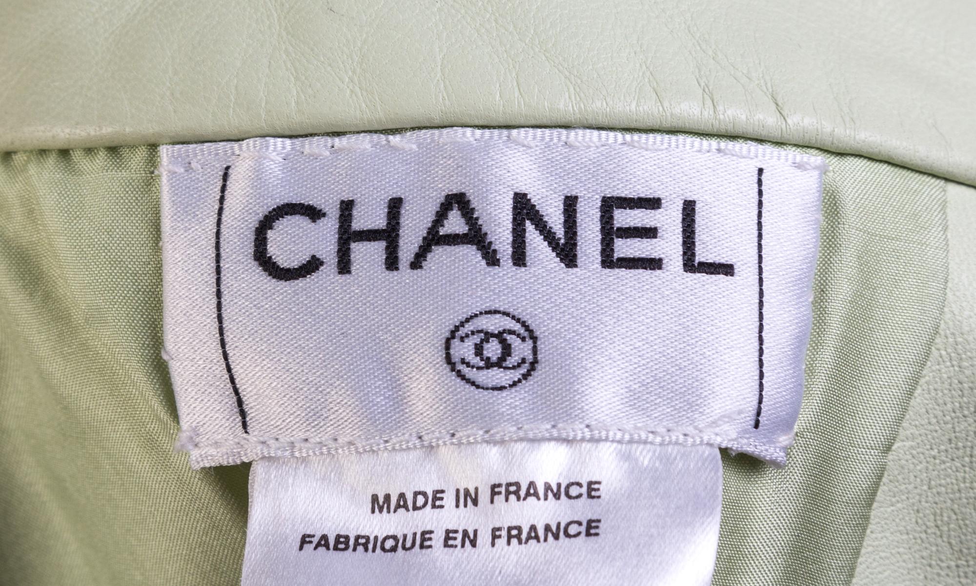A Chanel Pale Green Leather Skirt, Size 34.