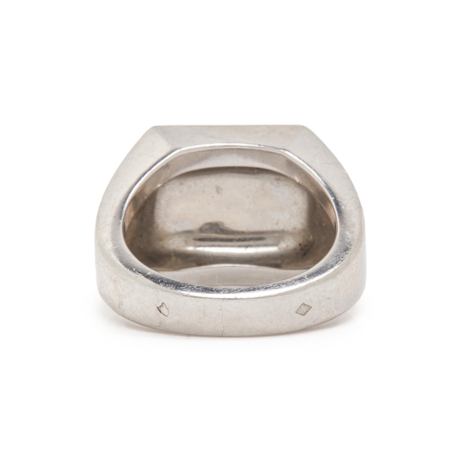 CARTIER, PLATINUM SIGNET RING
