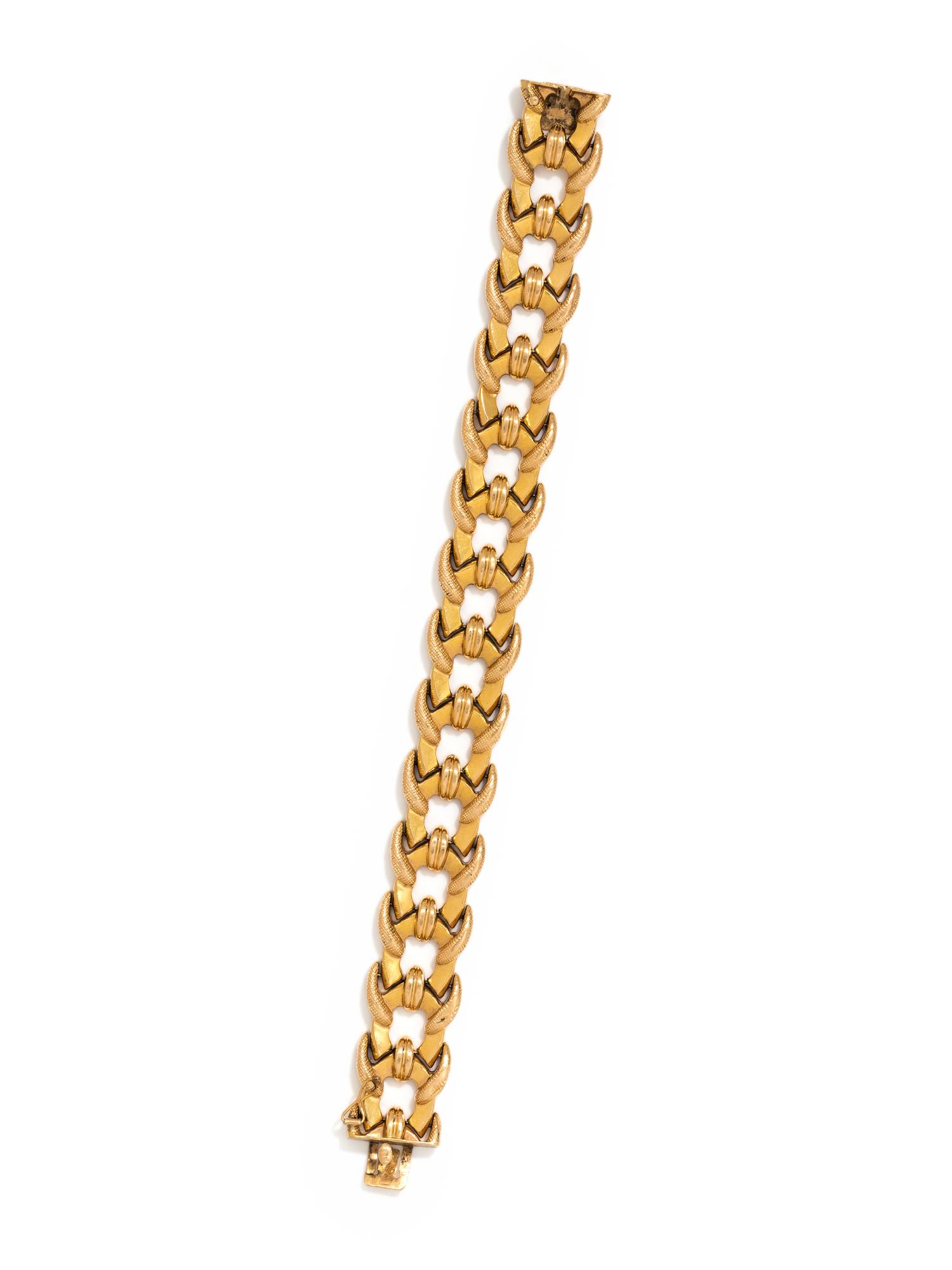 YELLOW GOLD BRACELET