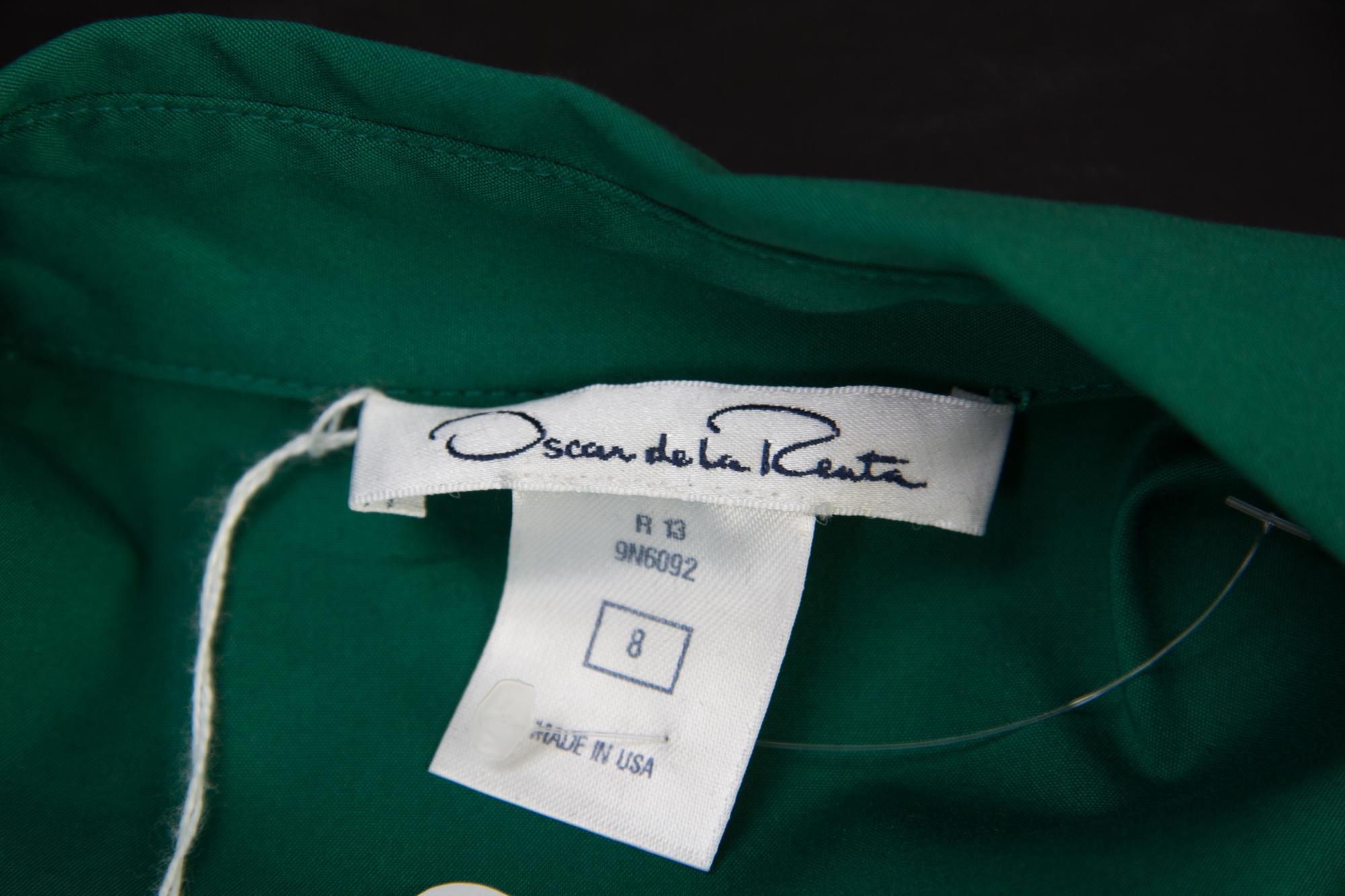 An Oscar de la Renta Green Sleeveless Dress, Size: 8.