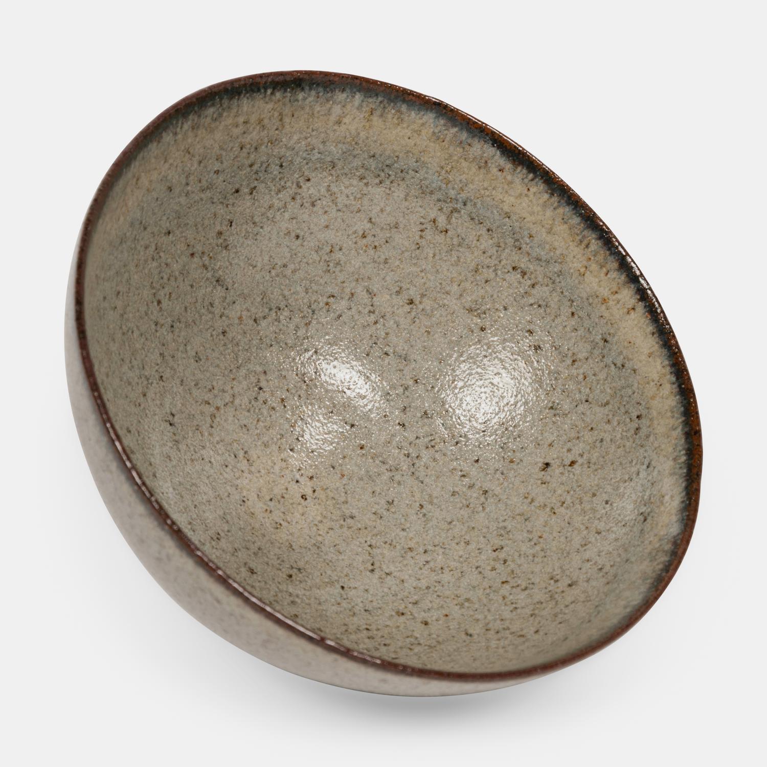 Bowl, 1984