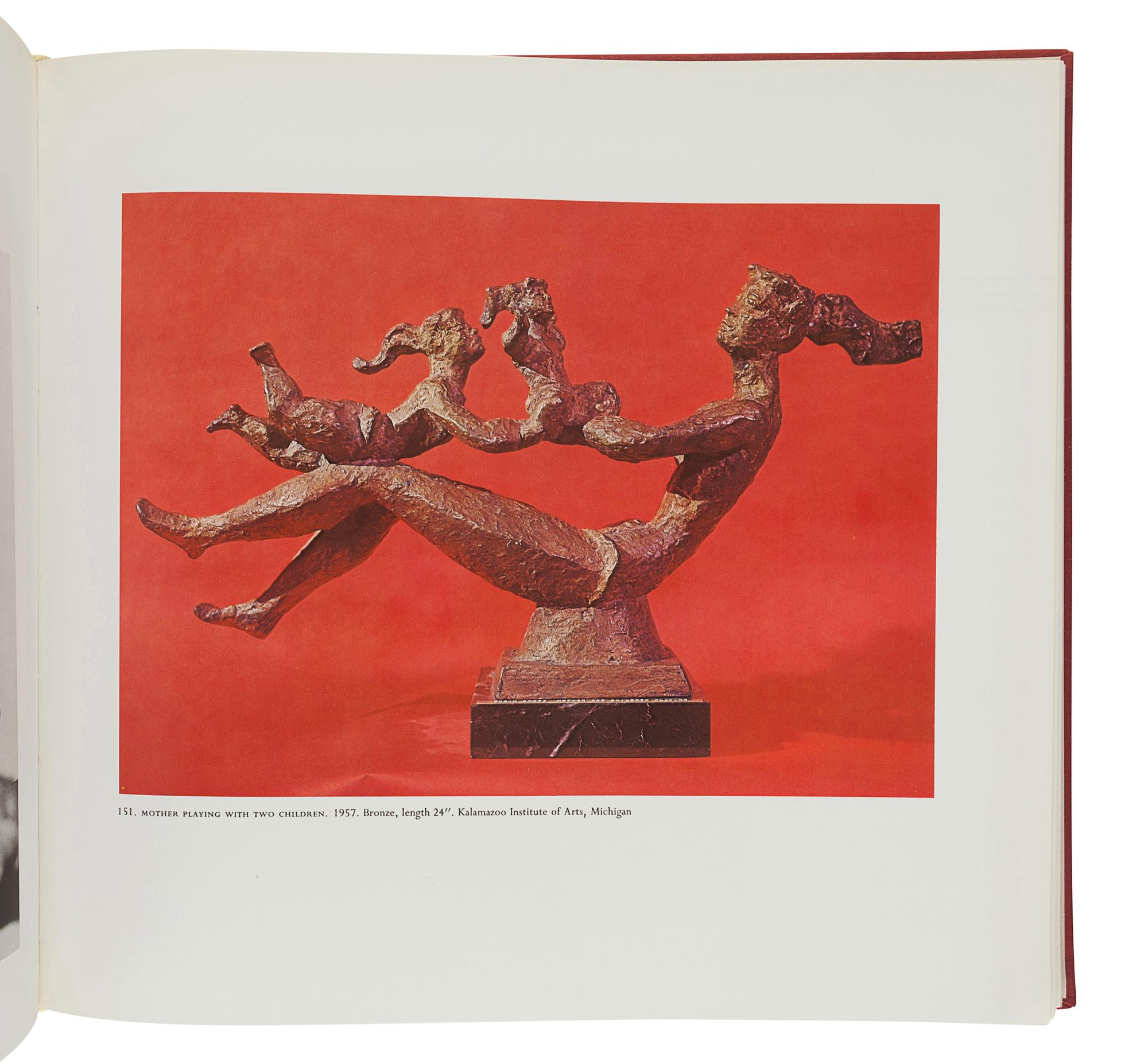 [GROSS, Chaim (1902-1991)]. GETLEIN, Frank. Chaim Gross. Harry N. Abrams, Inc., 1974.