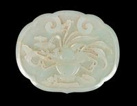 A White Jade and Rosewood Covered Box