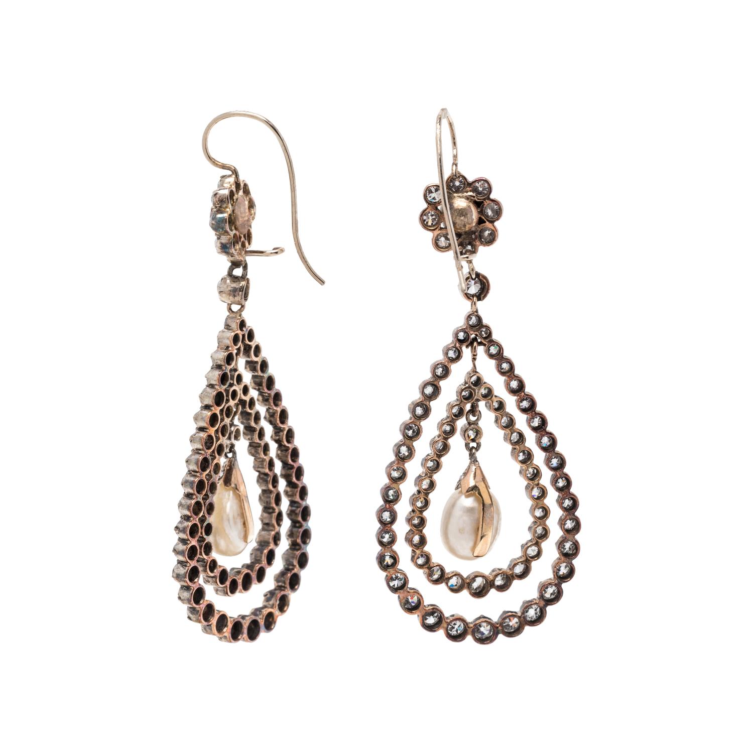 DIAMOND AND PEARL EARRINGS