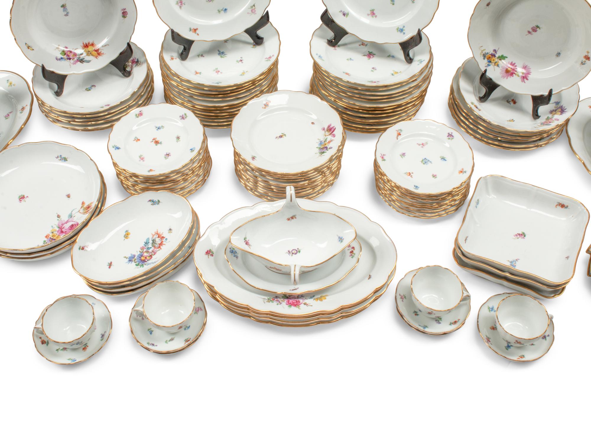 A German Porcelain Dinner Service