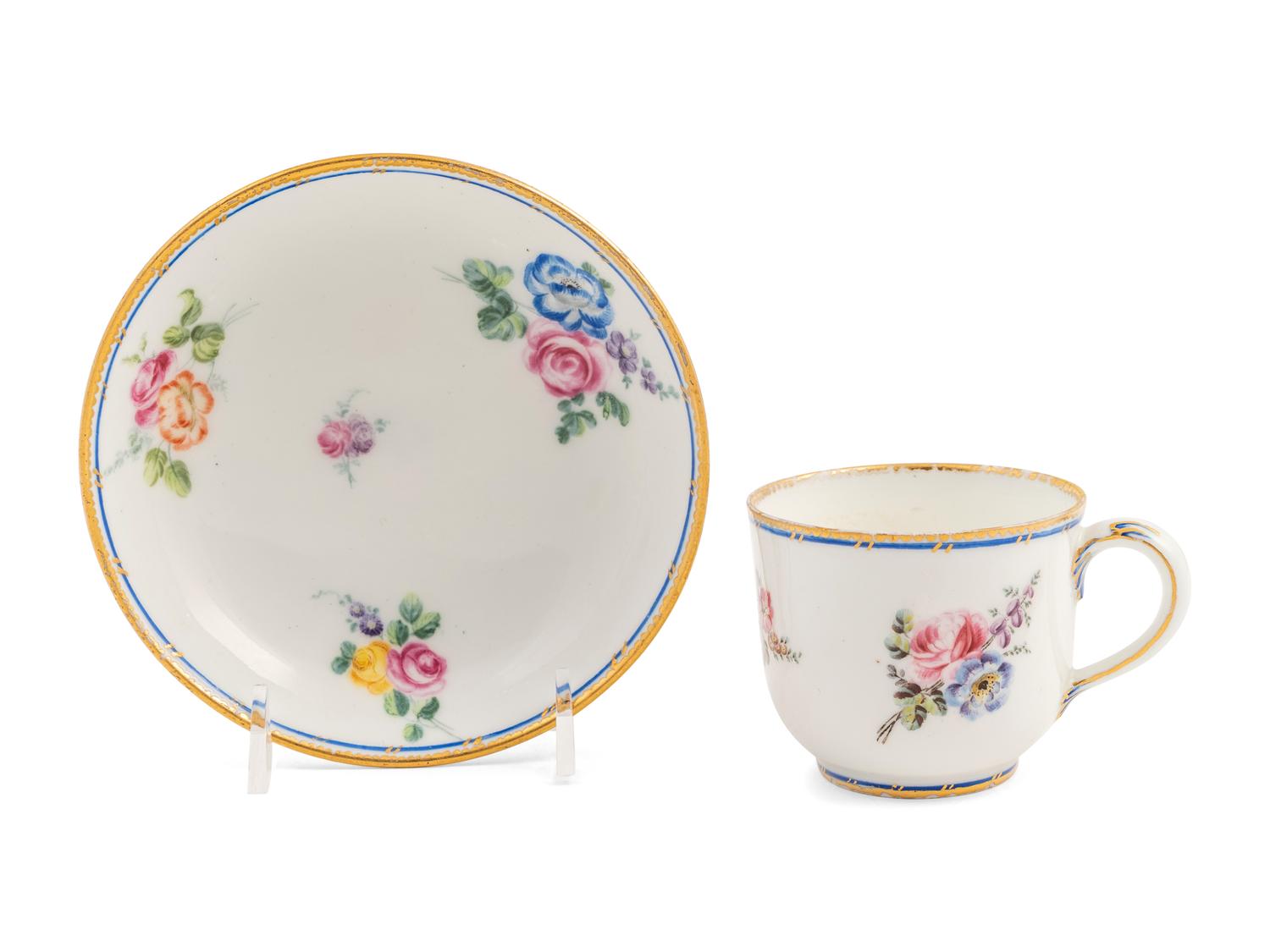 An Assembled Sèvres Porcelain Part Service Painted with Loose Bouquets ( Fleurs Détachées )