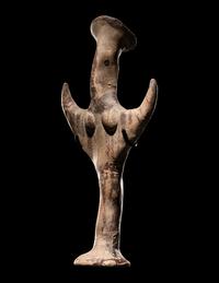 A Mycenaean Terracotta Psi Idol