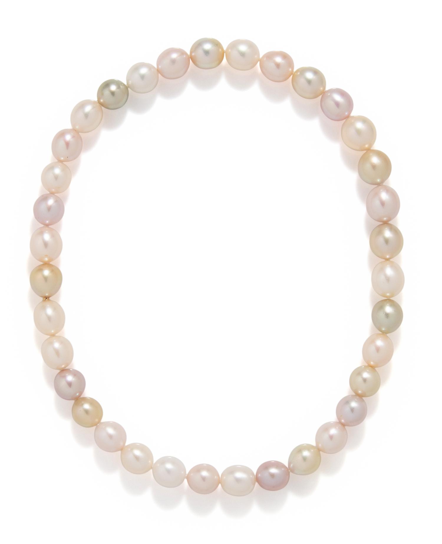 CULTURED PEARL NECKLACE