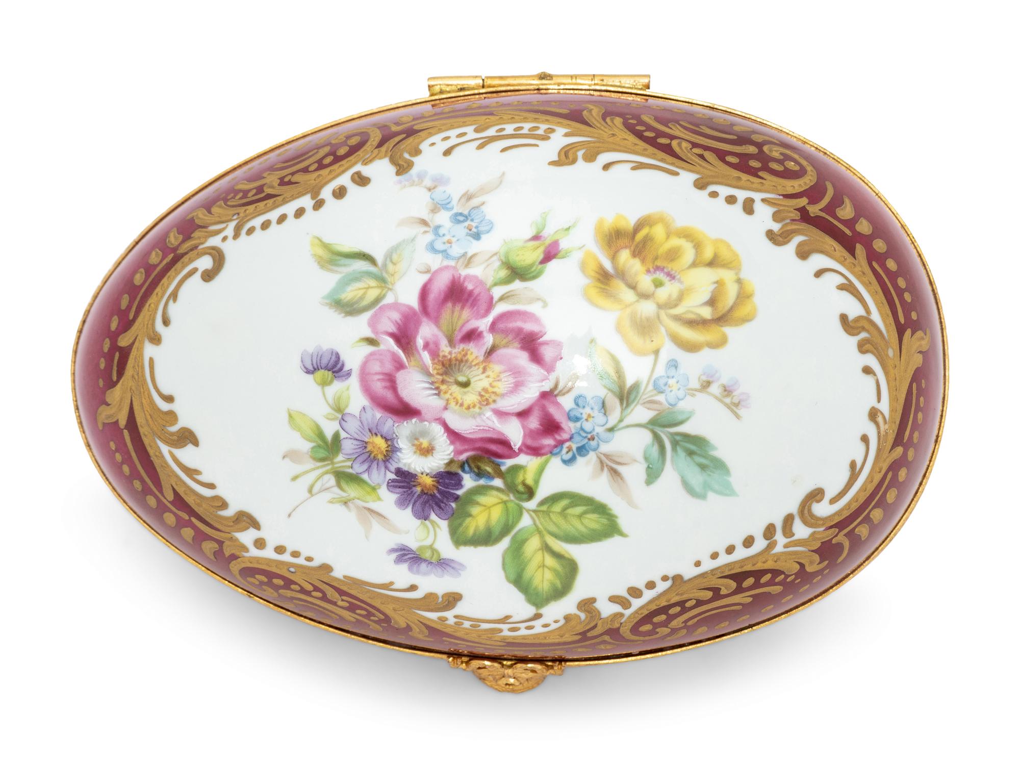 A Limoges Porcelain Box