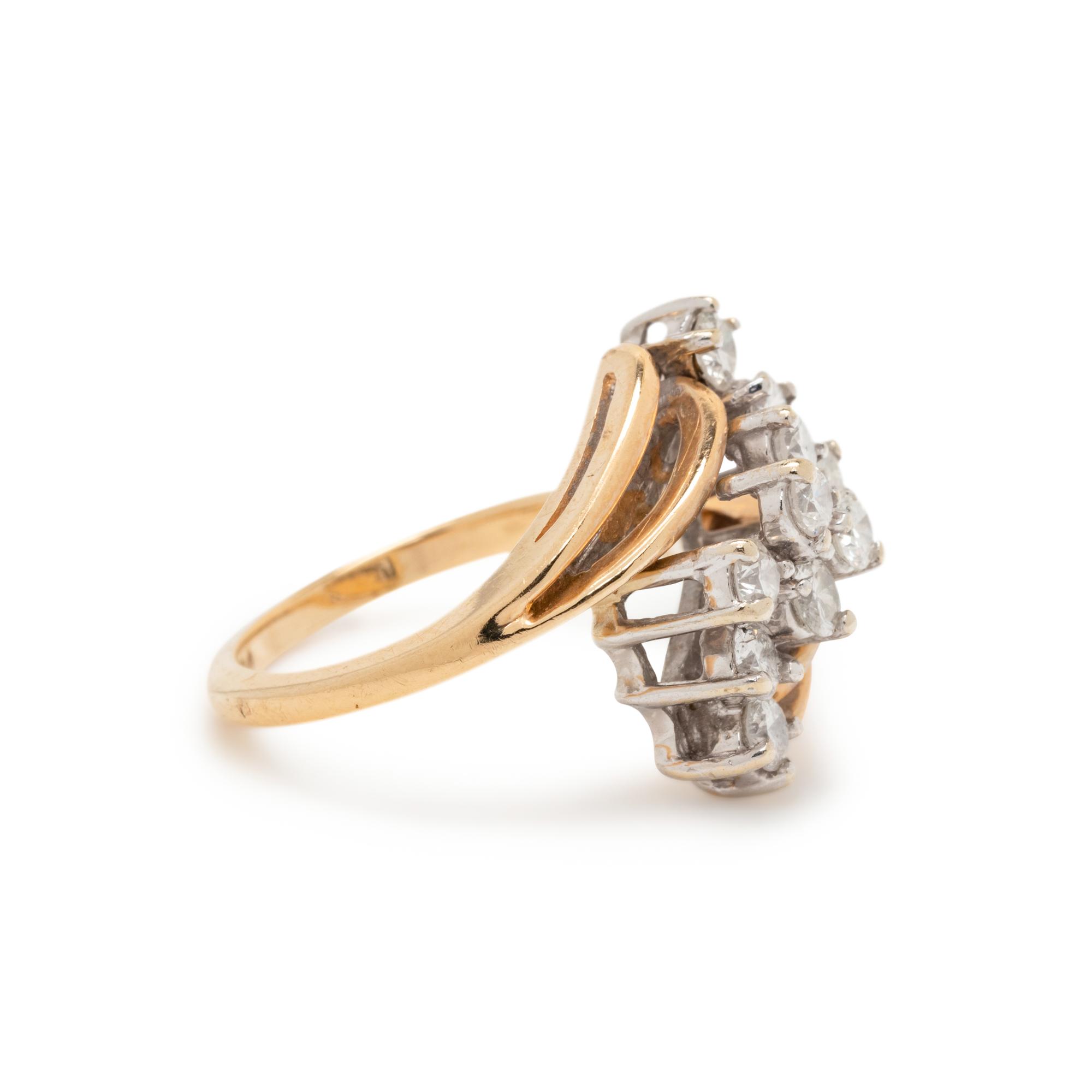 YELLOW GOLD AND DIAMOND RING