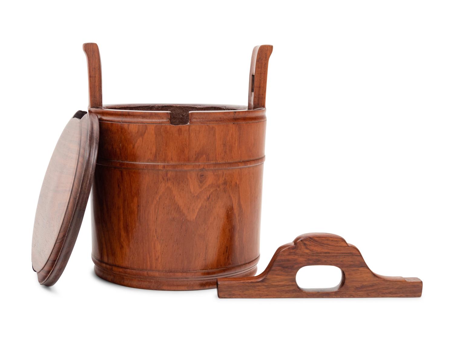 A Huanghuali Teapot Container and Cover