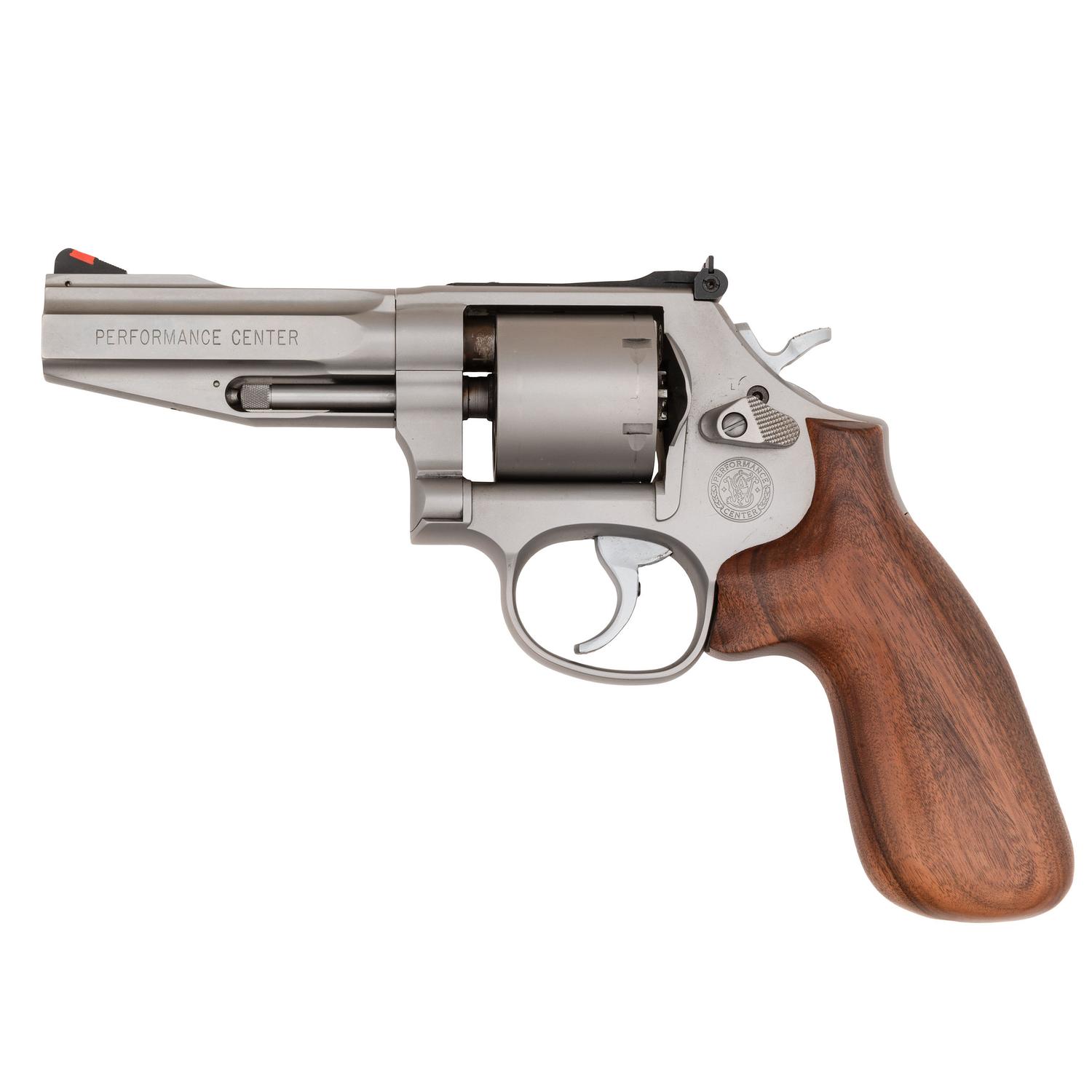 *Smith & Wesson Performance Center Model 686-7 in Box with Accessories