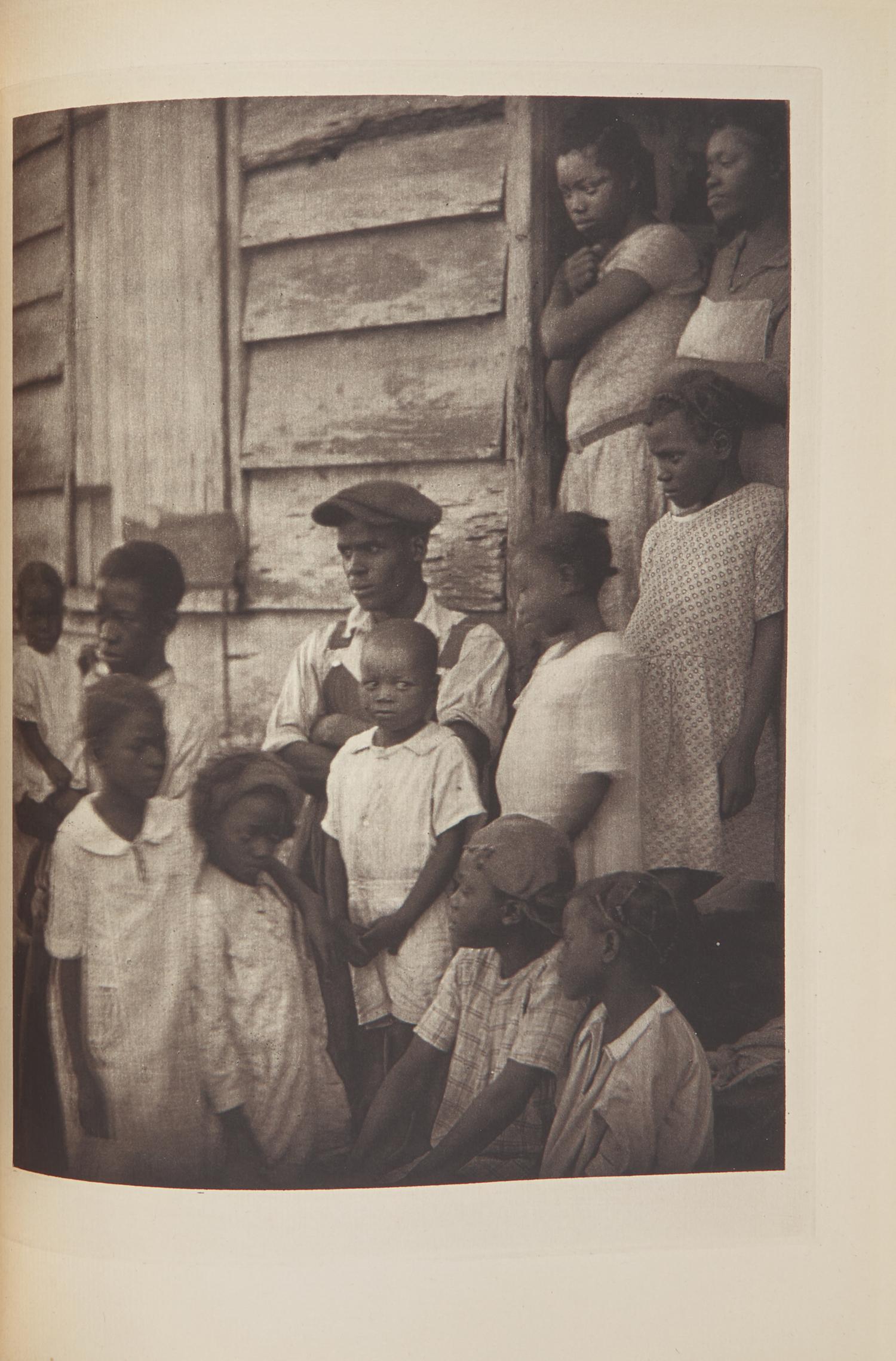 [African-Americana] Peterkin, Julia, and Doris Ulmann. Roll, Jordan, Roll