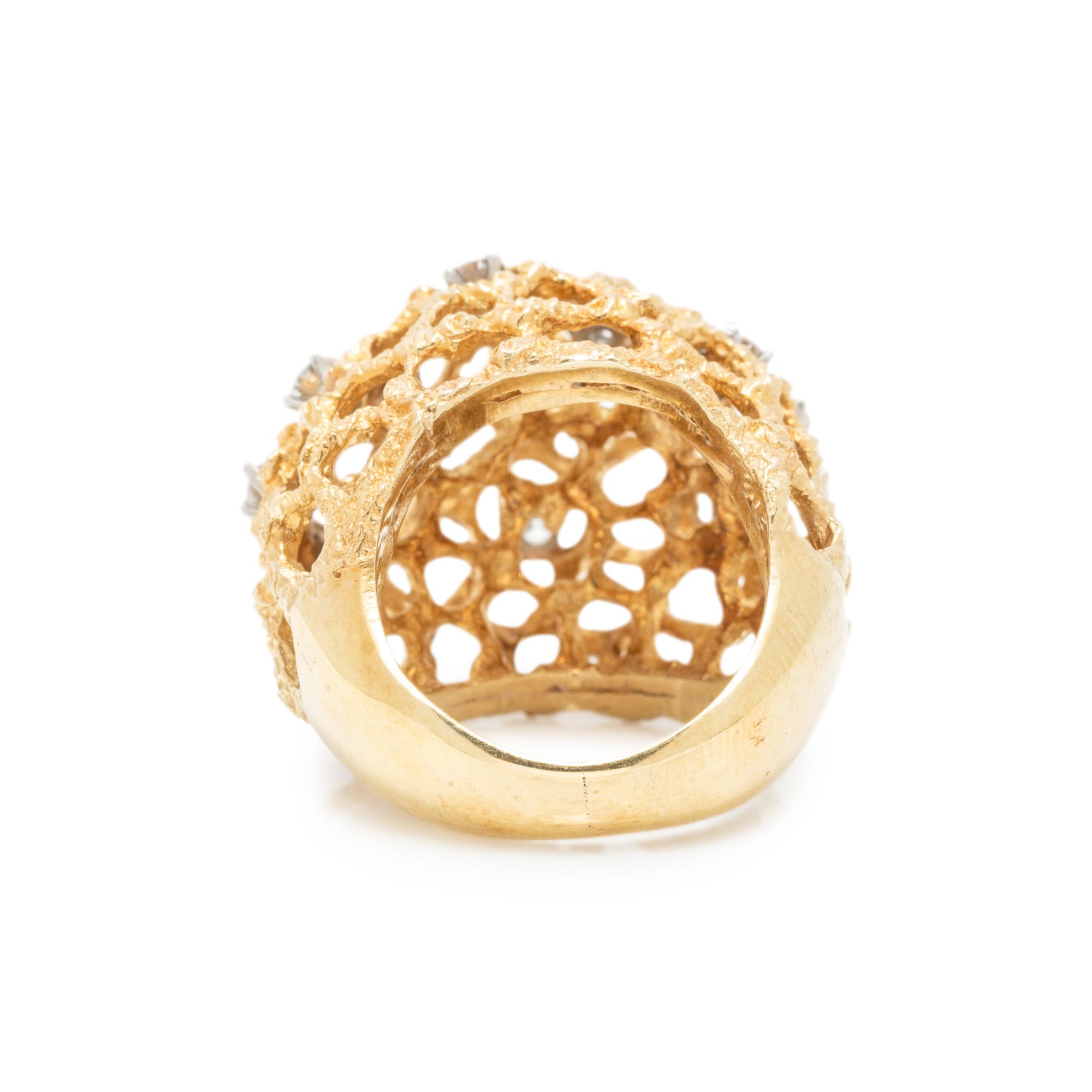 YELLOW GOLD AND DIAMOND BOMBÉ RING
