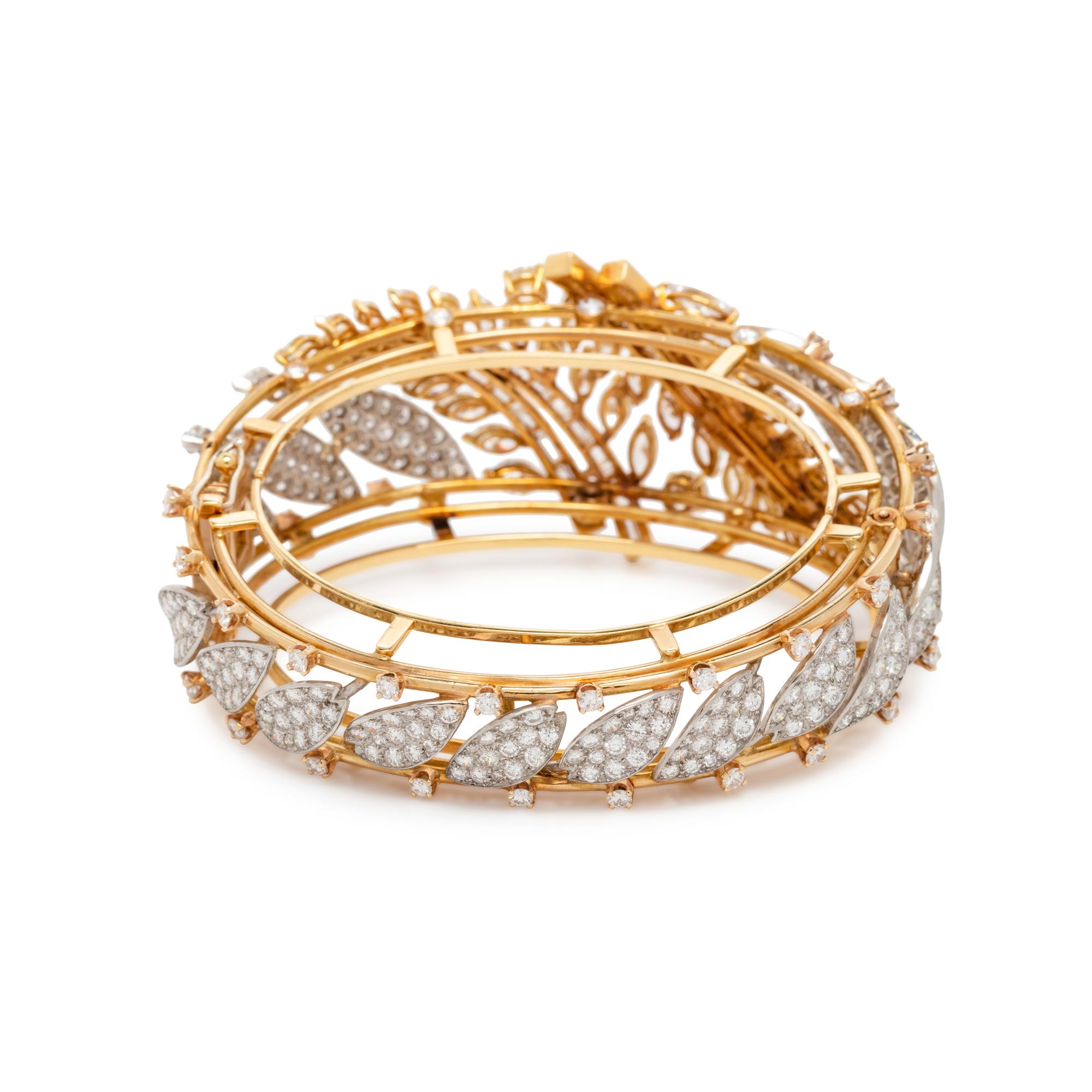 DIAMOND BANGLE BRACELET