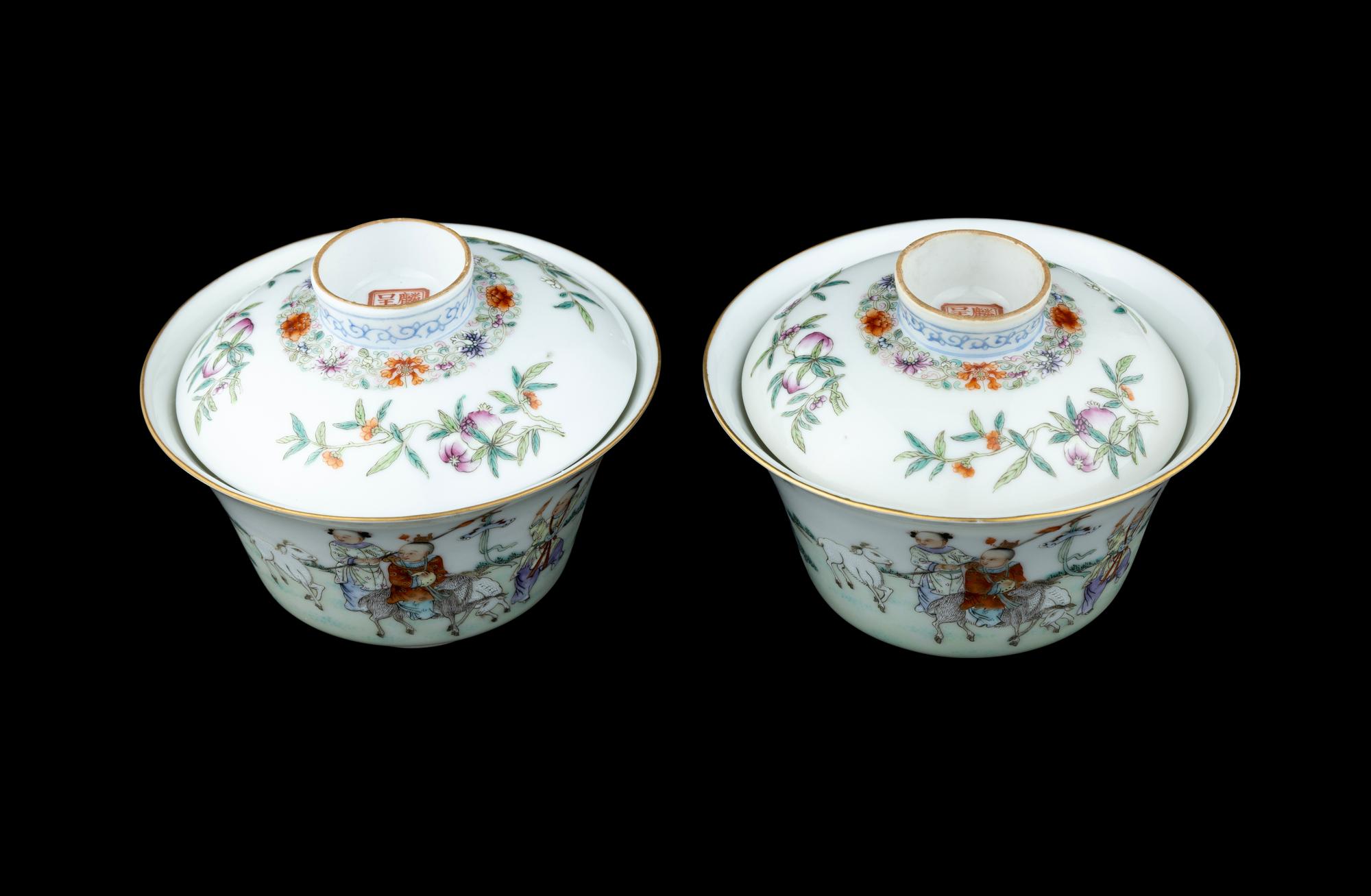 A Pair of Chinese Famille Rose Porcelain Covered Tea Bowls and Undertrays