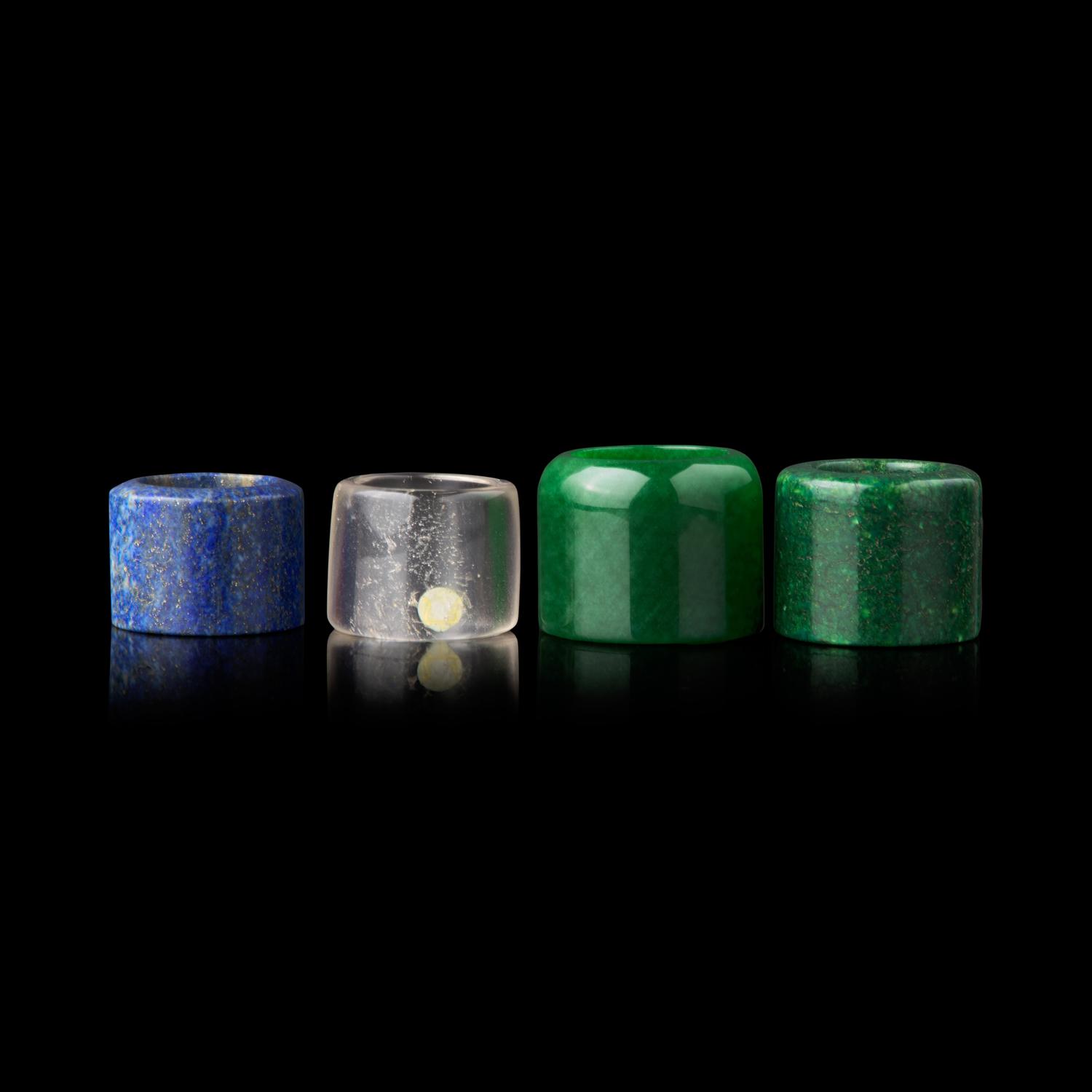 Four Chinese Hardstone Archer's Rings 扳指一組四枚