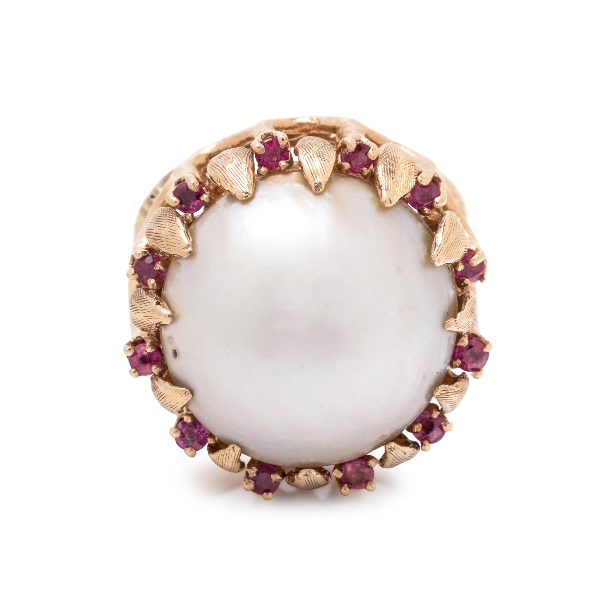 CULTURED MABE PEARL AND RUBY RING