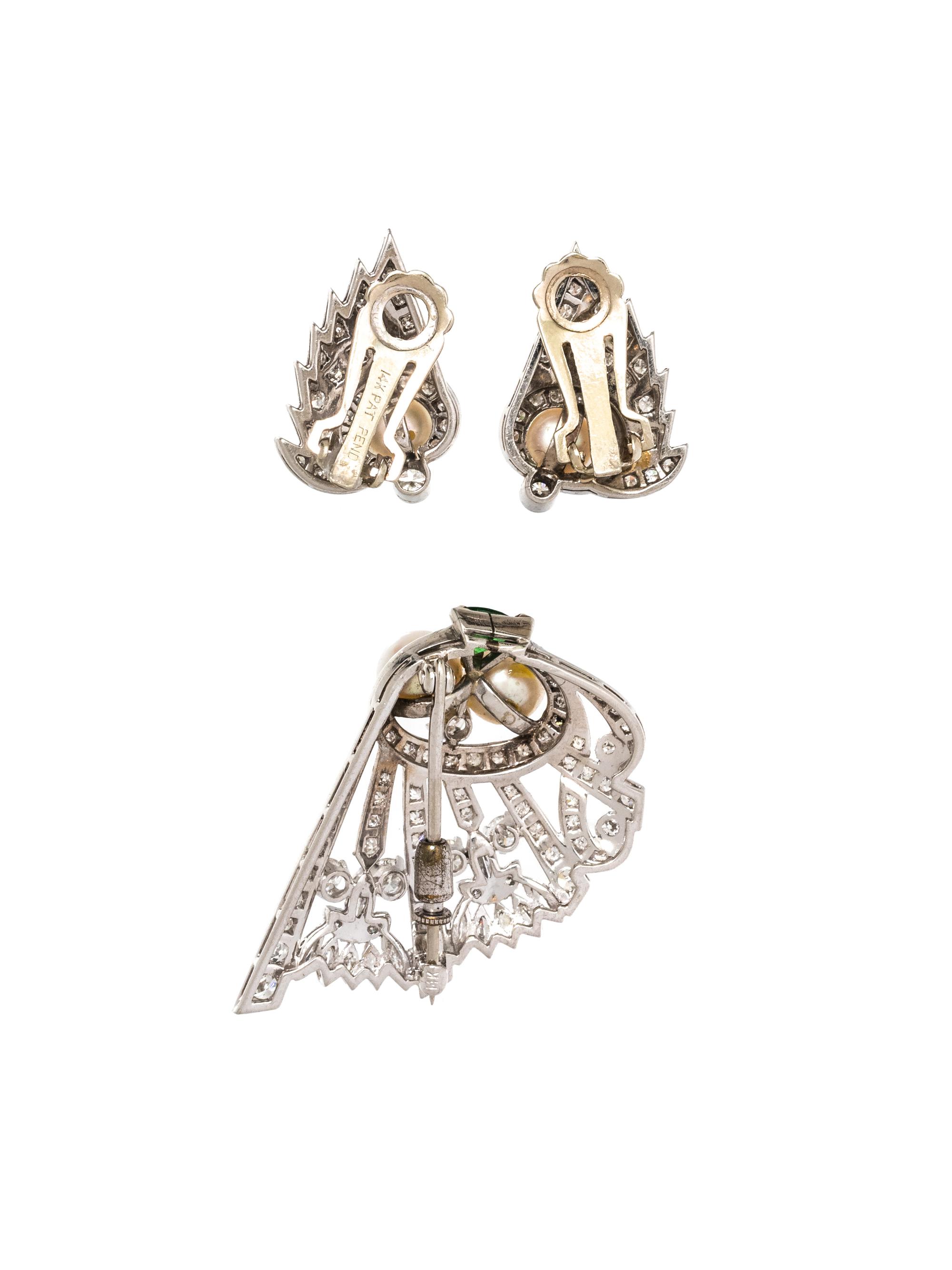 DIAMOND AND CULTURED PEARL SET