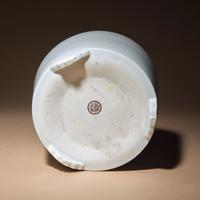A Large Chinese Blanc-de-Chine Porcelain 'Lian' Incense Burner, 17th-18th Century — 清早期 德化白瓷奩式大香爐