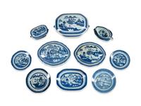 An Assembled Chinese Export Blue and White Porcelain Part Dinner Service — 18TH/19TH CENTURY