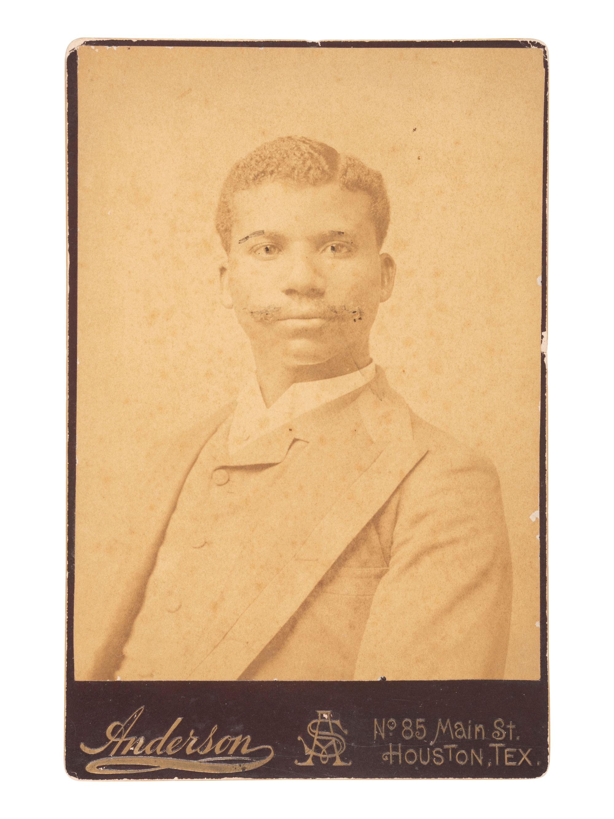 [EARLY PHOTOGRAPHY]. 6 photos of African American subjects, incl. sixth plate tintype of young man.