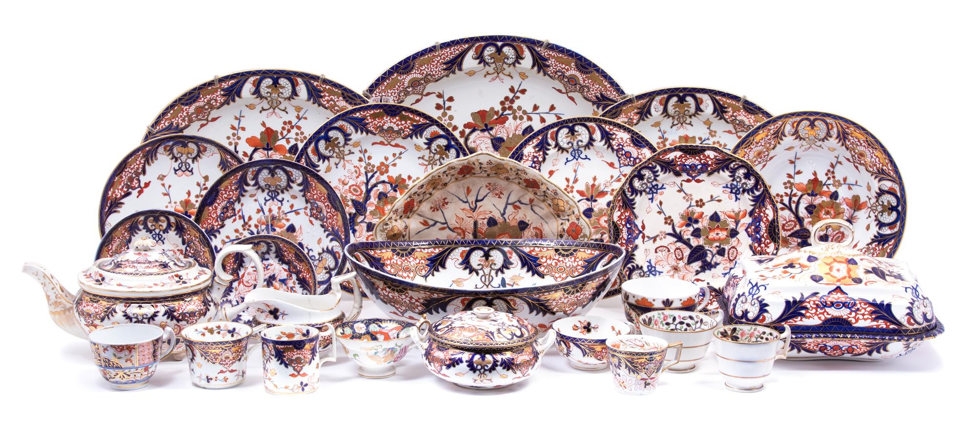 A Derby Porcelain Japan Pattern Assembled Dinner Service