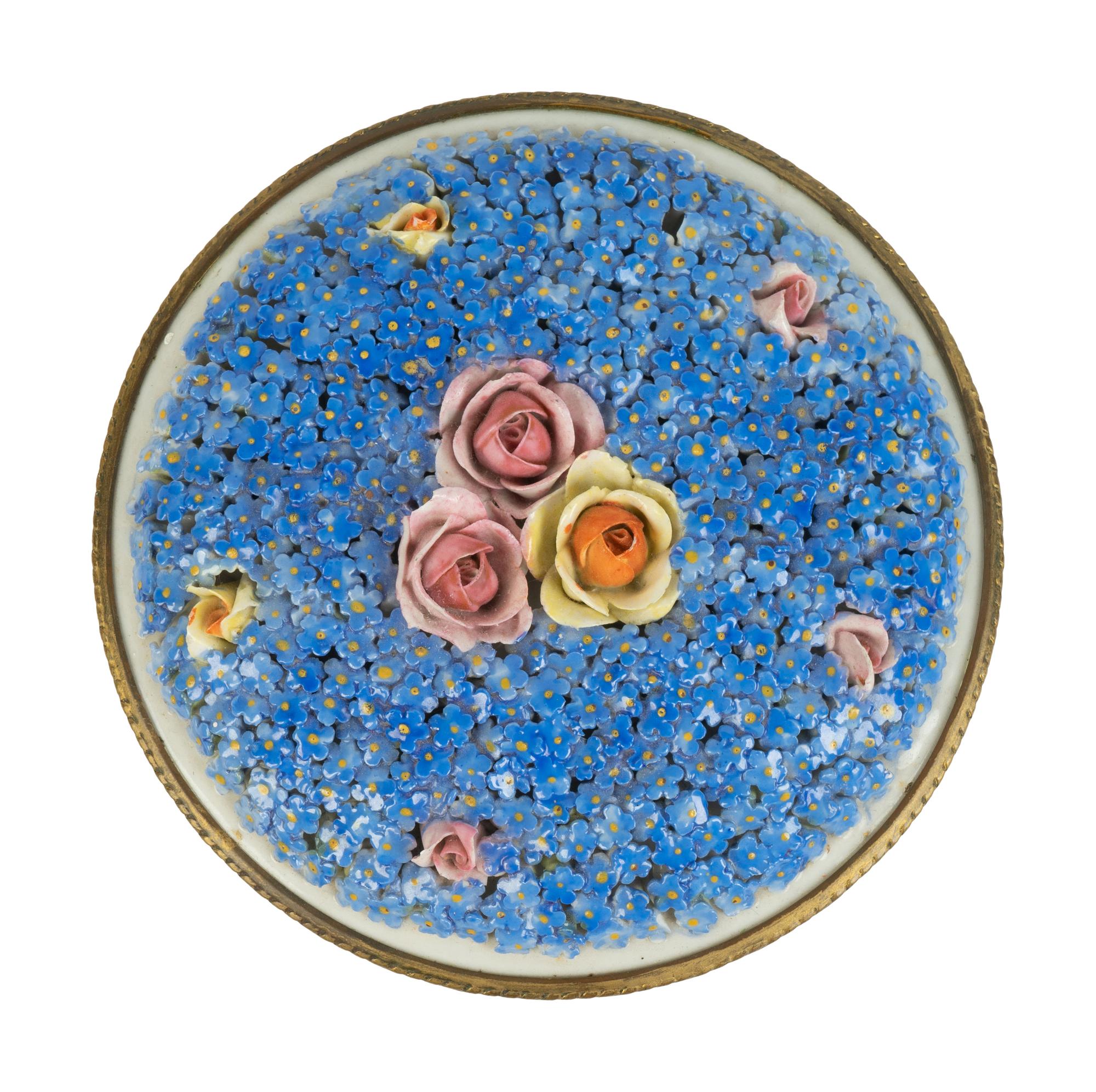 A Meissen Porcelain and Gilt Metal "Forget Me Not" Box — 19TH/20TH CENTURY