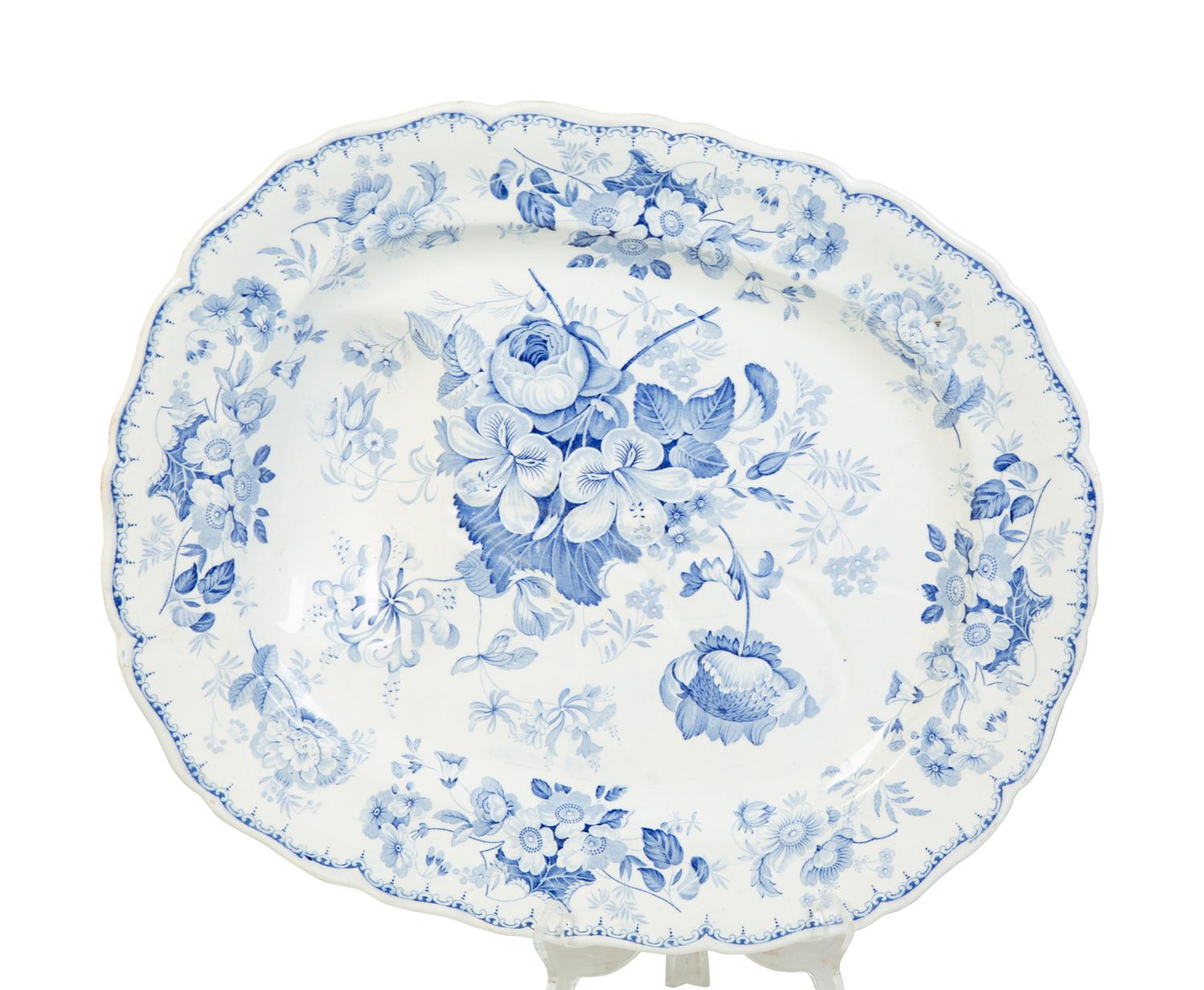 Three English Porcelain and Ceramic Items — 20TH CENTURY